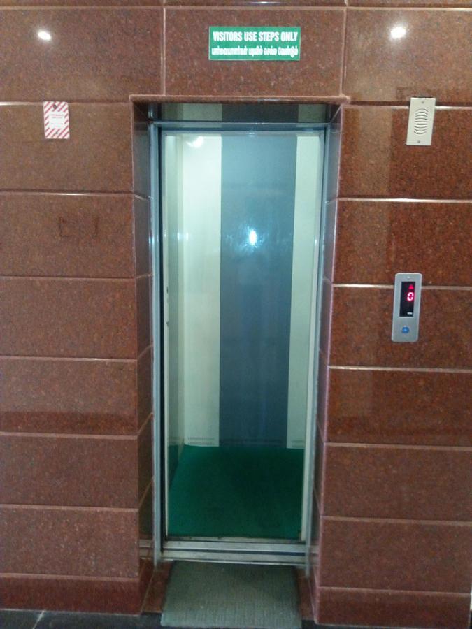 إرود Metro Altis Lodge المظهر الخارجي الصورة